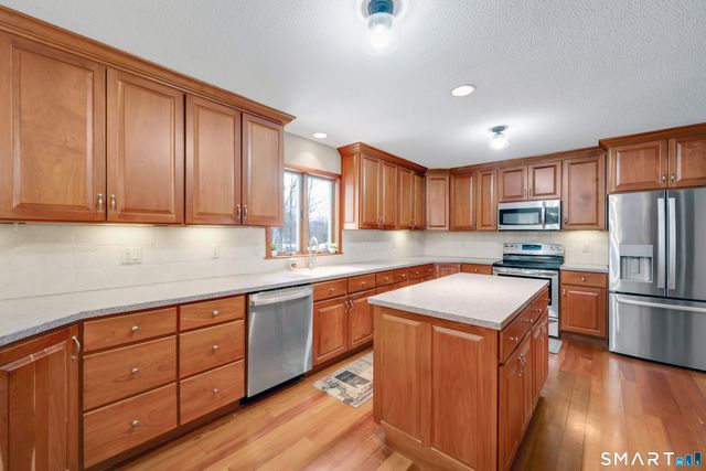 10 Devonshire Drive, South Windsor, CT 06074