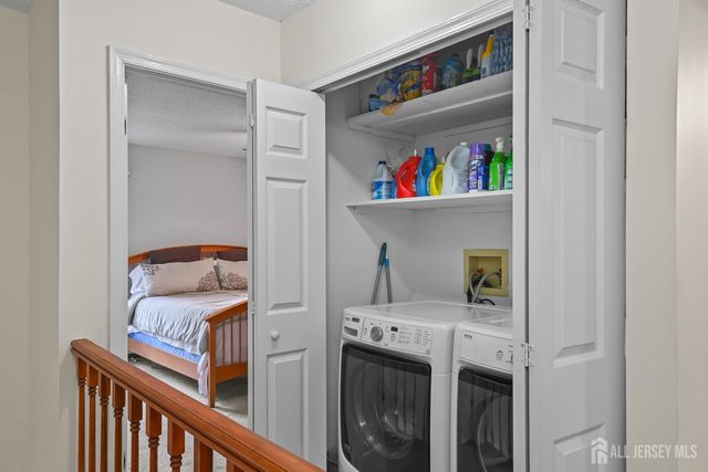67 Albury Way, North Brunswick, NJ 08902