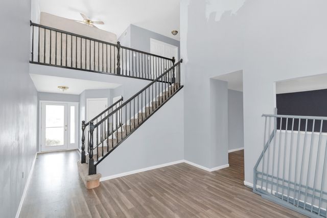 460 Lancaster Drive, Pingree Grove, IL 60140