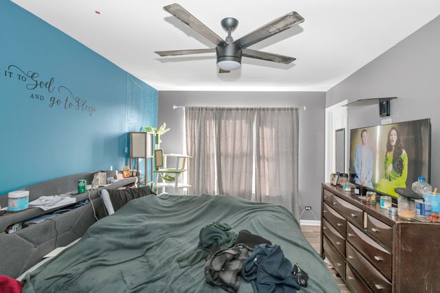 460 Lancaster Drive, Pingree Grove, IL 60140