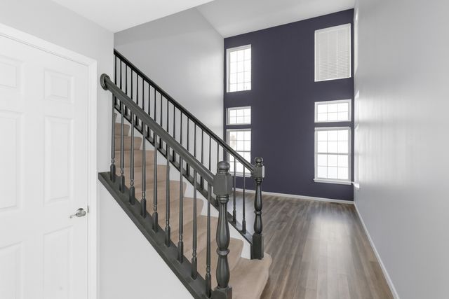 460 Lancaster Drive, Pingree Grove, IL 60140