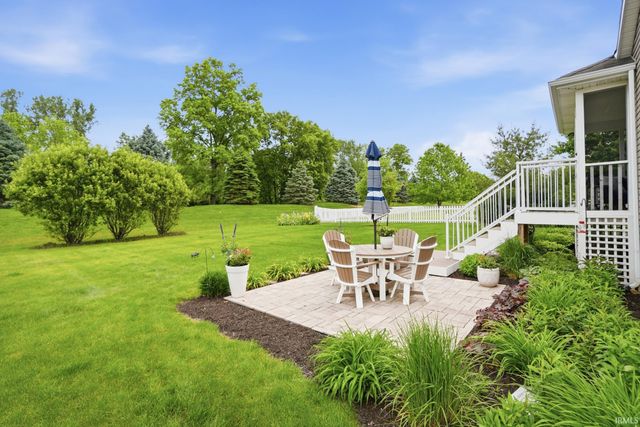 201 Creekside Court, Huntertown, IN 46748