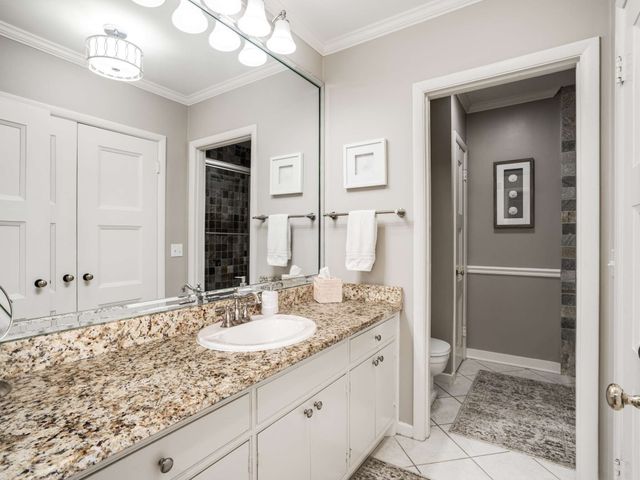 1066 Lynnwood Blvd, Nashville, TN 37215