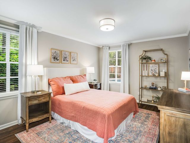 1066 Lynnwood Blvd, Nashville, TN 37215