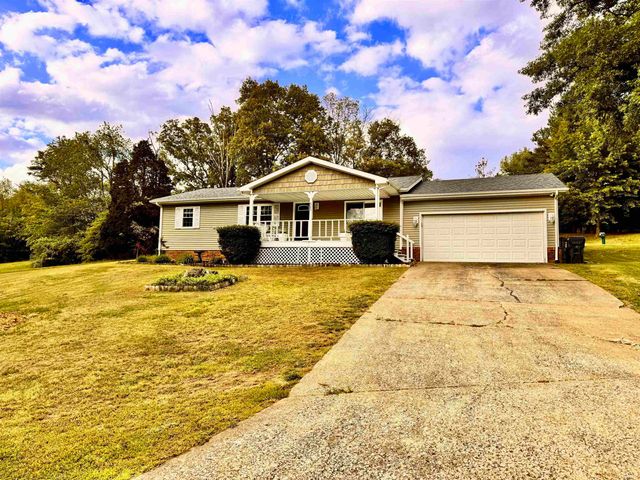 563 W Prancer Drive, Santa Claus, IN 47579