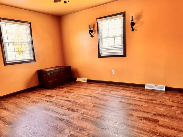 563 W Prancer Drive, Santa Claus, IN 47579