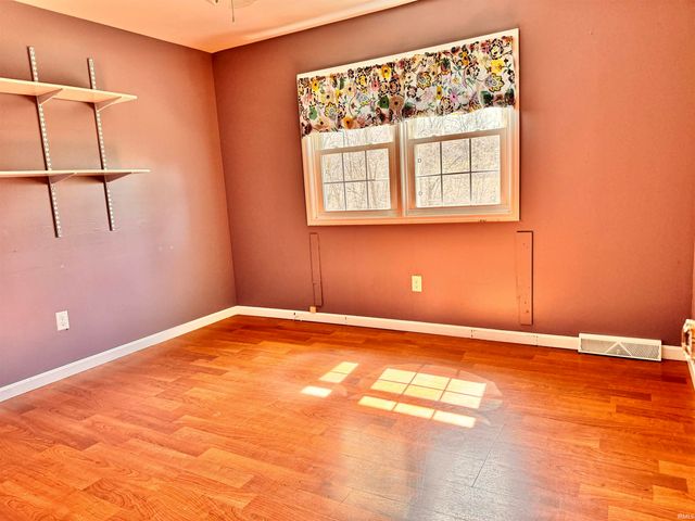 563 W Prancer Drive, Santa Claus, IN 47579
