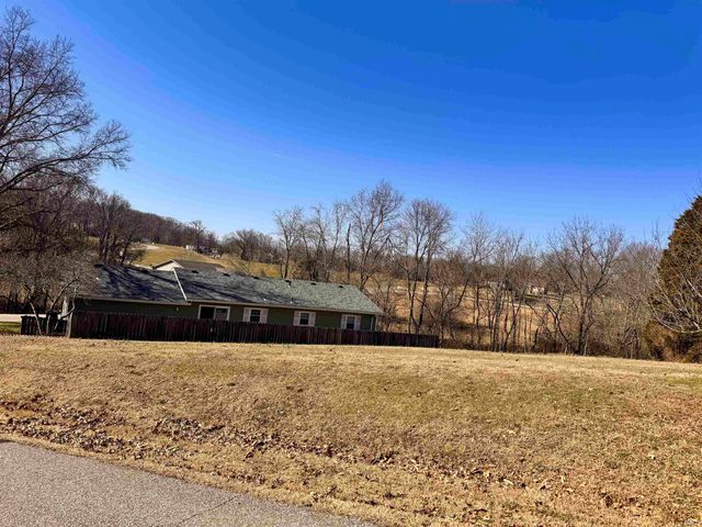 563 W Prancer Drive, Santa Claus, IN 47579