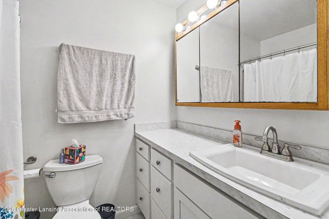 1923 Pageant Way, Holt, MI 48842