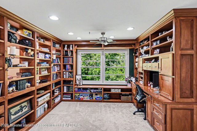 1923 Pageant Way, Holt, MI 48842
