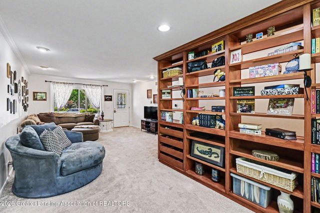 1923 Pageant Way, Holt, MI 48842