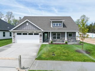 5033 WHISPER DR, Columbia, MO 65203