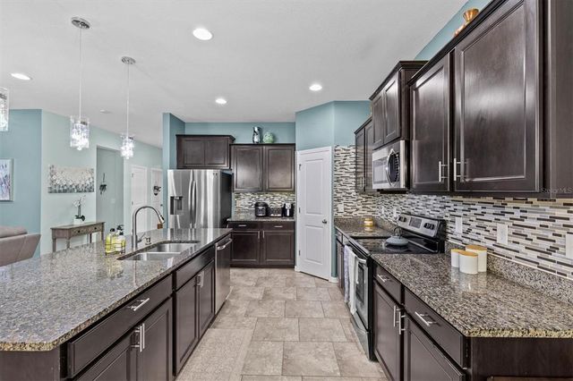 10514 SCENIC HOLLOW DRIVE, Riverview, FL 33578