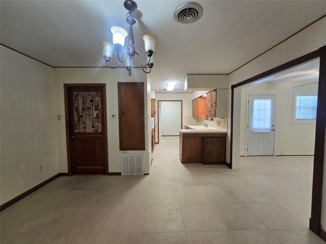 308 Mackeral Street, Galveston, TX 77550