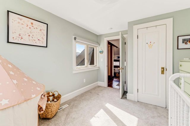 1920 N 86th STREET, Wauwatosa, WI 53226