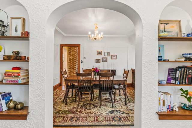 1920 N 86th STREET, Wauwatosa, WI 53226