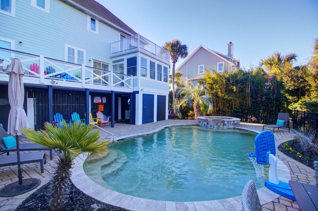 65 Ocean Point Drive, Isle Of Palms, SC 29451