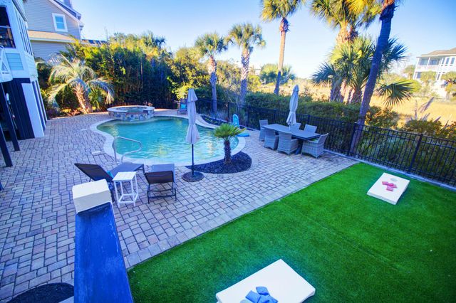 65 Ocean Point Drive, Isle Of Palms, SC 29451