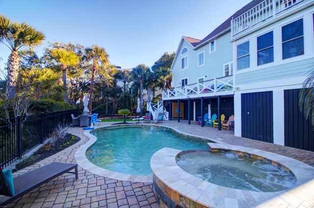65 Ocean Point Drive, Isle Of Palms, SC 29451