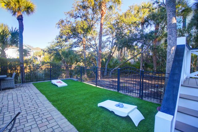 65 Ocean Point Drive, Isle Of Palms, SC 29451