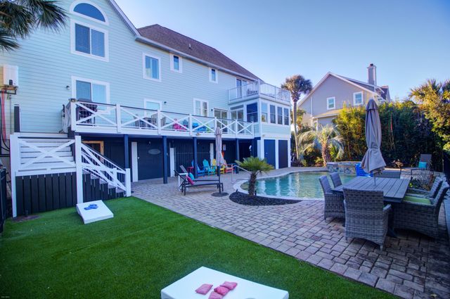 65 Ocean Point Drive, Isle Of Palms, SC 29451