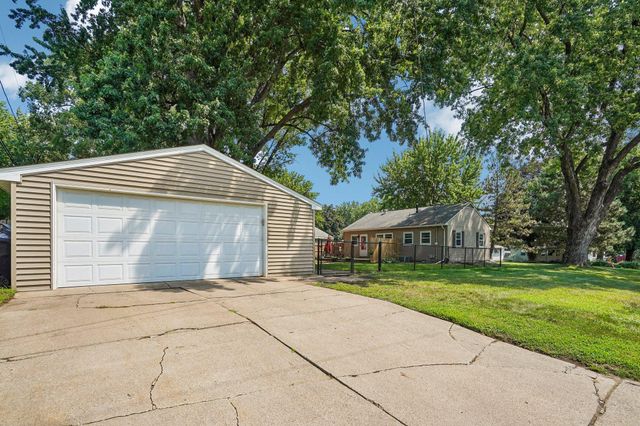 8444 Fremont Avenue S, Bloomington, MN 55420