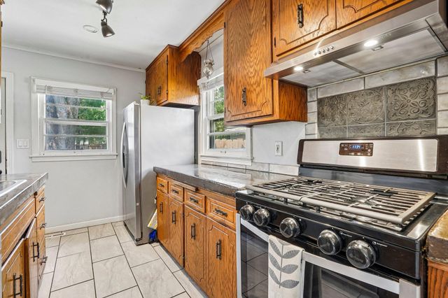 8444 Fremont Avenue S, Bloomington, MN 55420