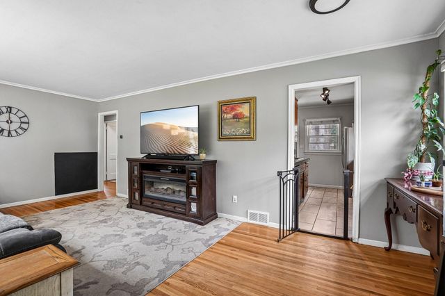 8444 Fremont Avenue S, Bloomington, MN 55420