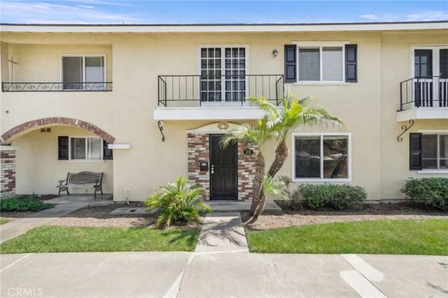 3342 Bradbury 22, Los Alamitos, CA 90720