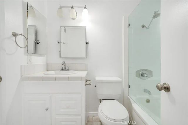 3342 Bradbury 22, Los Alamitos, CA 90720