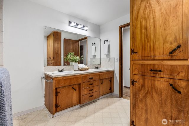 14615 SE 178th Place, Renton, WA 98058