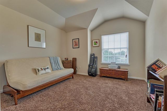 241 Lake Estates Drive, Montgomery, TX 77356