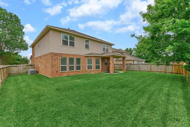 241 Lake Estates Drive, Montgomery, TX 77356