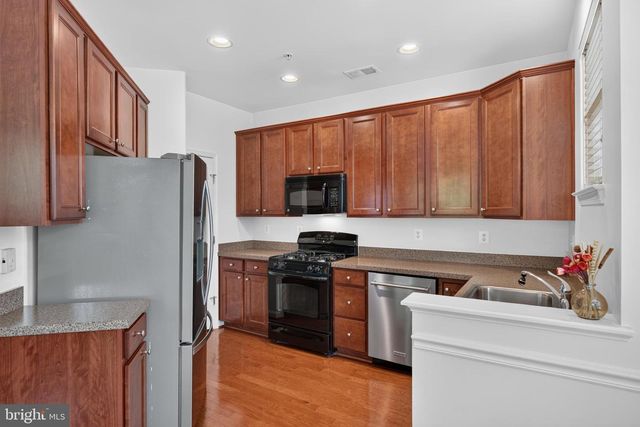116 MOUNTAIN CREEK CIR, Frederick, MD 21702
