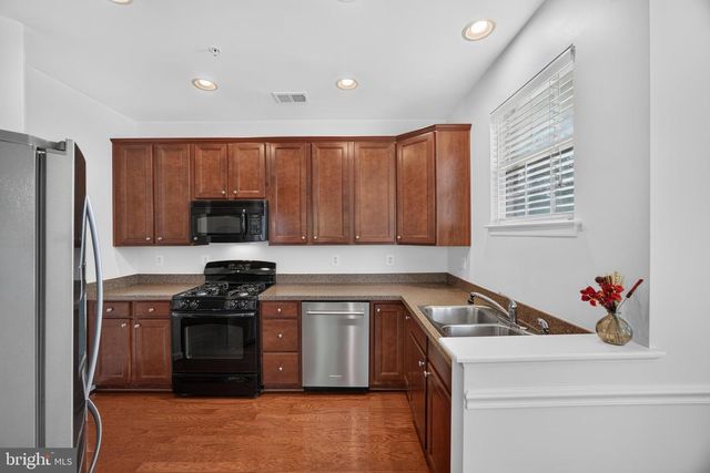 116 MOUNTAIN CREEK CIR, Frederick, MD 21702