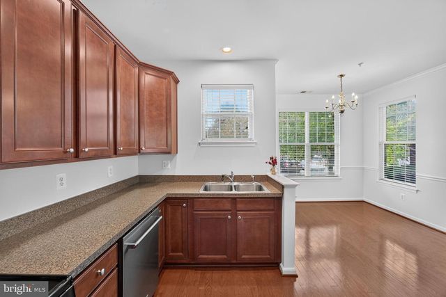 116 MOUNTAIN CREEK CIR, Frederick, MD 21702