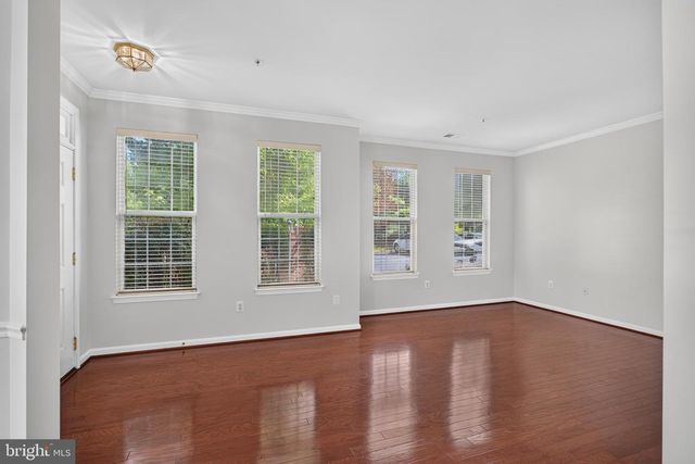 116 MOUNTAIN CREEK CIR, Frederick, MD 21702