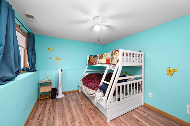 10242 52nd Street NE, Albertville, MN 55301