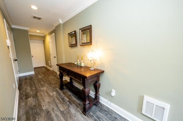 21 Stonybrook Cir, Fairfield Twp., NJ 07004