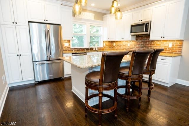 21 Stonybrook Cir, Fairfield Twp., NJ 07004