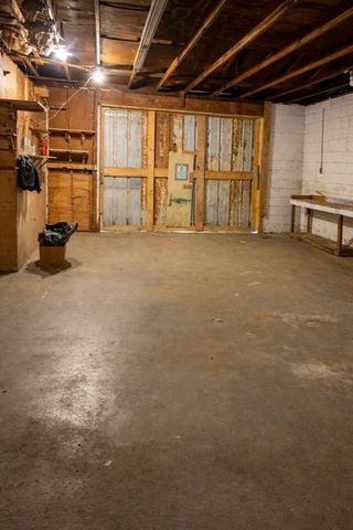 519 Berke Street, Newark, TX 76071