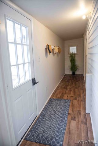 5300 Lake Avenue, Orchard Park, NY 14127