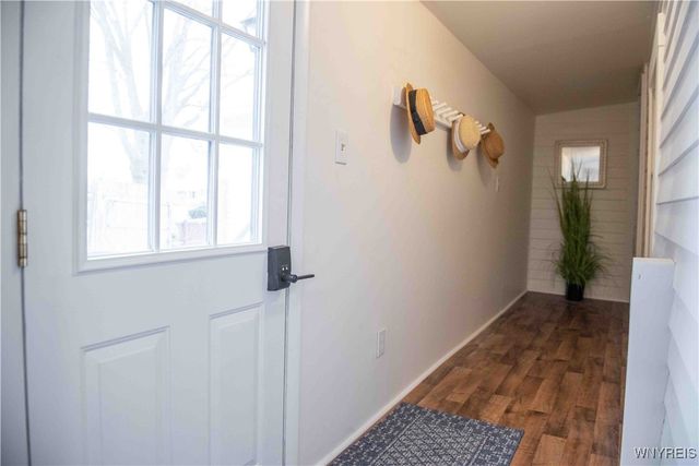 5300 Lake Avenue, Orchard Park, NY 14127