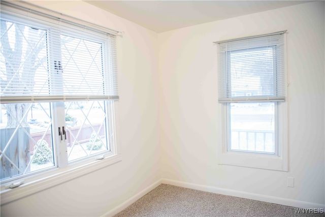 5300 Lake Avenue, Orchard Park, NY 14127