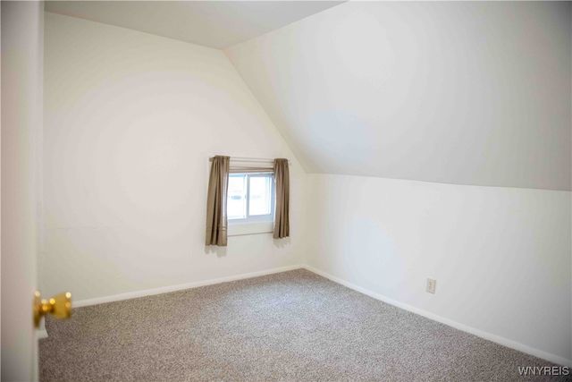 5300 Lake Avenue, Orchard Park, NY 14127