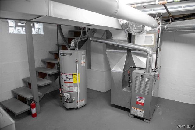 5300 Lake Avenue, Orchard Park, NY 14127