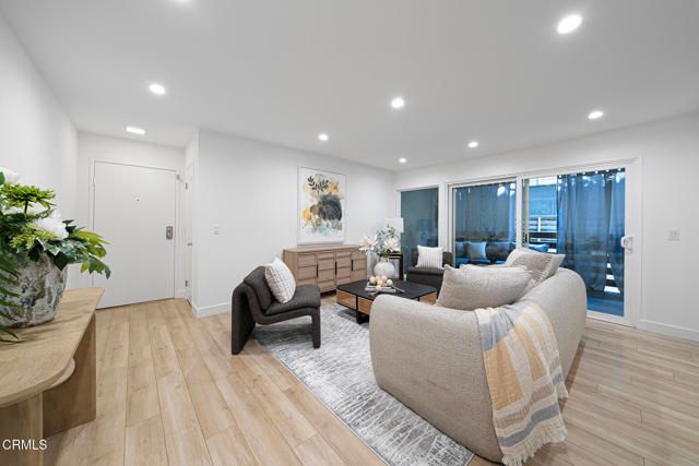 1720 Mission Street 7, South Pasadena, CA 91030