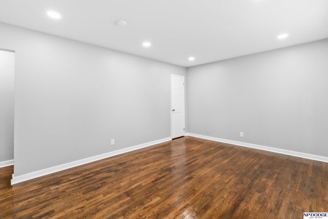 7626 Chandler Hills Drive, Bellevue, NE 68147