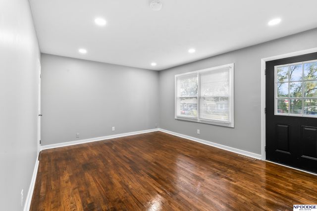 7626 Chandler Hills Drive, Bellevue, NE 68147