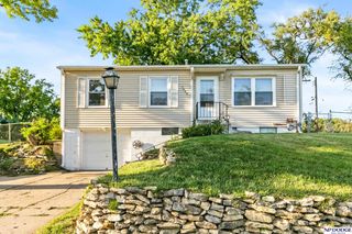 7626 Chandler Hills Drive, Bellevue, NE 68147